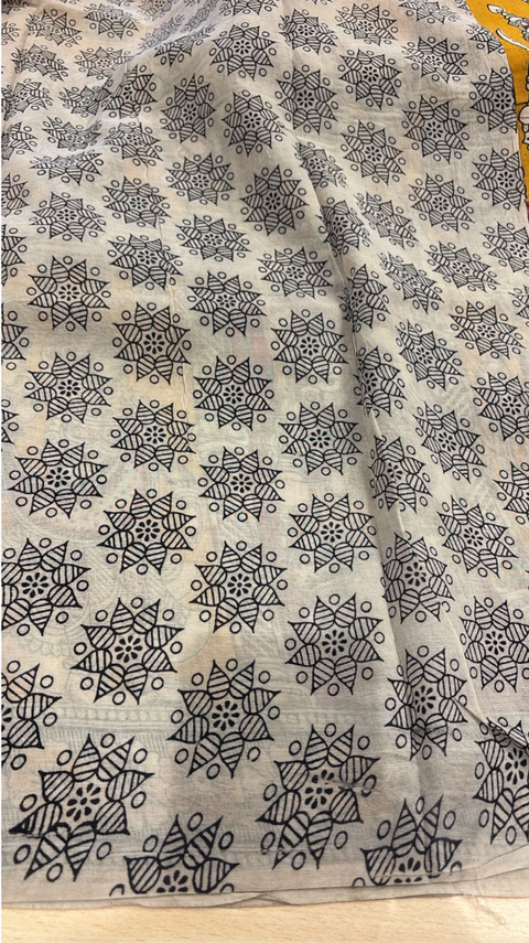 Beige Kalamkari Cotton Saree, blouse